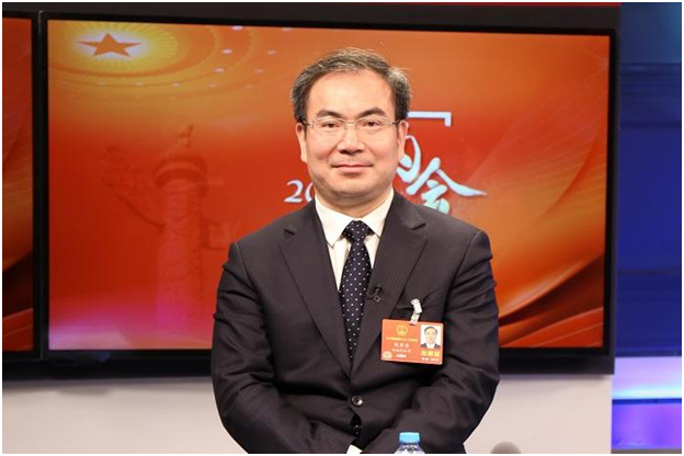 全國人大代表、張家界市市長劉革安：扶持發(fā)展“小新星”企業(yè)，推進(jìn)企業(yè)上市“破零倍增”計(jì)劃